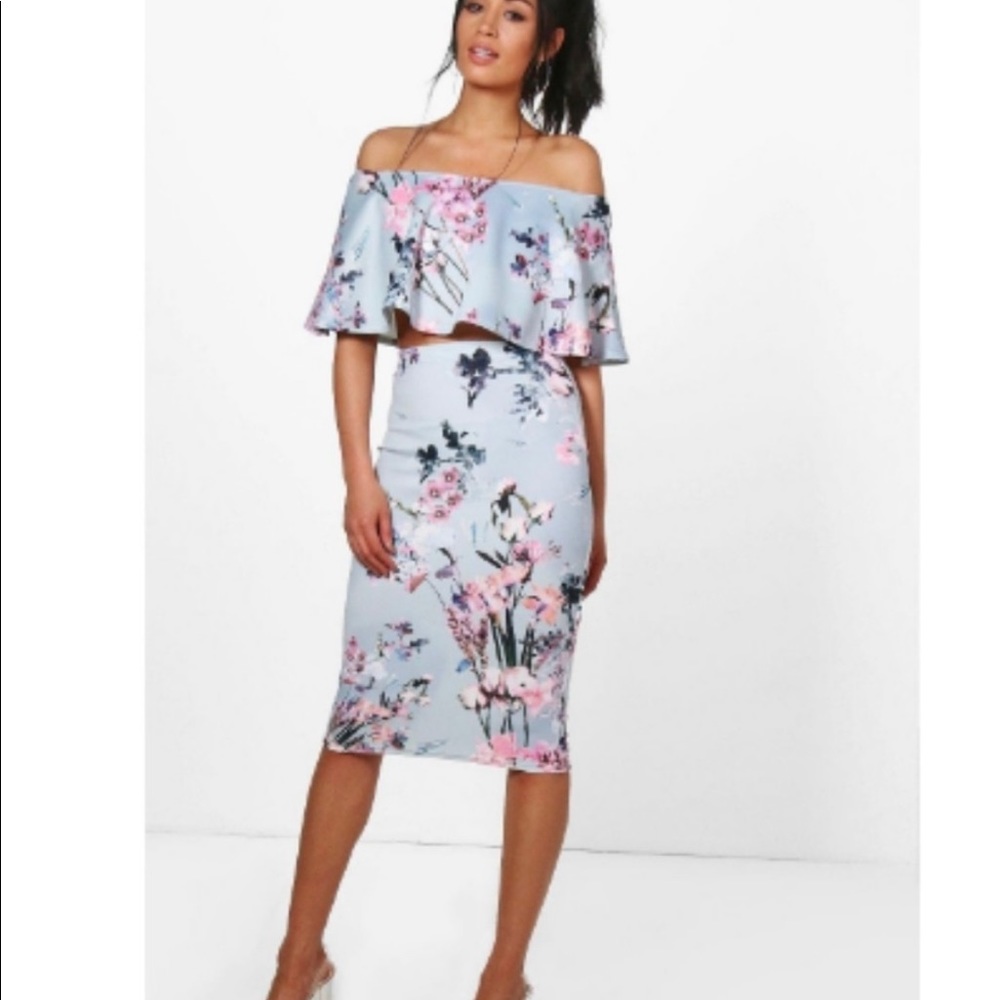 Two piece skirt set